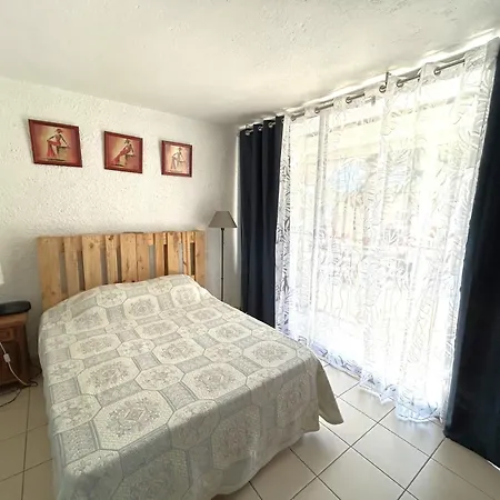 A 200m De La Avec Loggia - Fr-1-837-42 Apartmán